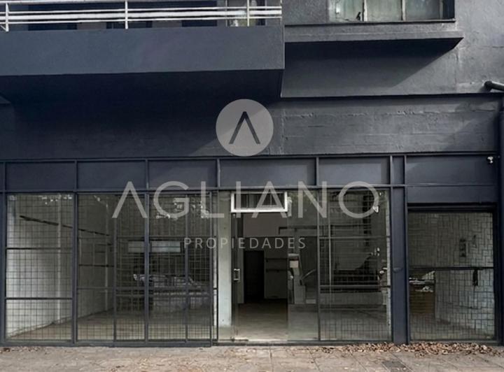 Local comercial · 470m² · 2 Cocheras