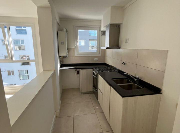 Departamento · 40m² · 2 Ambientes · 1 Cochera