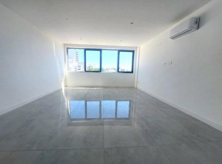 Oficina comercial · 42m² · 1 Ambiente · 1 Cochera