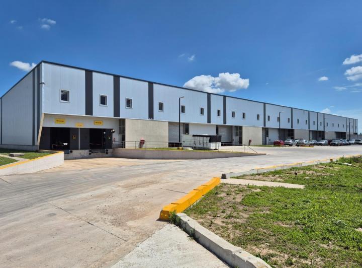 Bodega-Galpón · 240m²