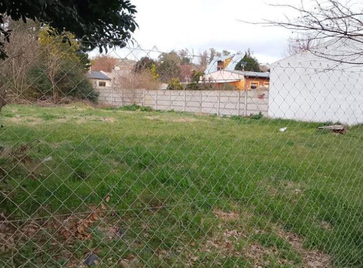 Terreno · 1012m²