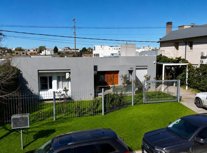 Casa · 172m² · 5 Ambientes · 1 Cochera