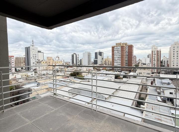 Departamento · 90m² · 5 Ambientes · 1 Cochera