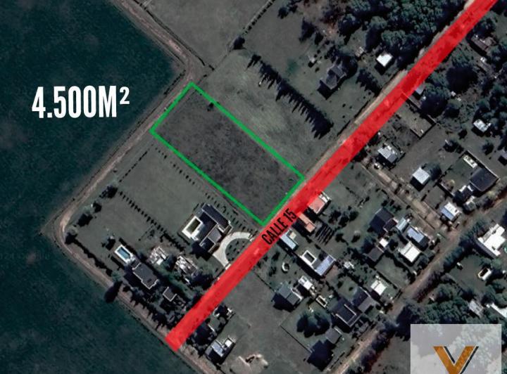 Terreno · 4500m²