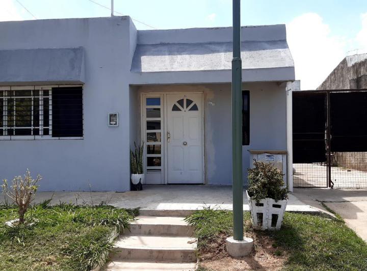 Casa · 80m² · 3 Ambientes · 1 Cochera
