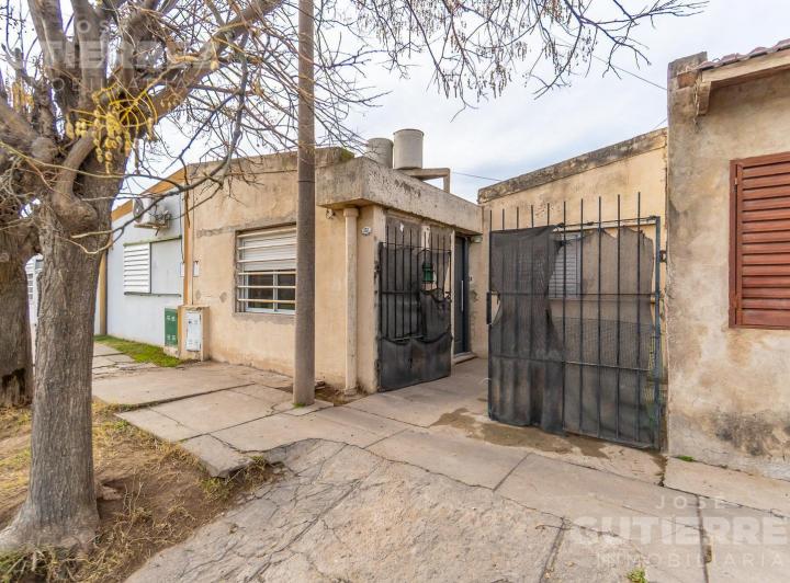 Casa · 52m² · 3 Ambientes · 1 Cochera