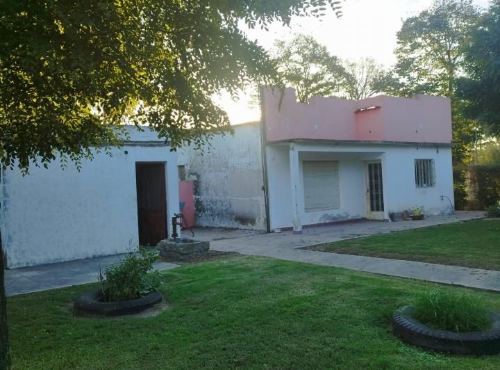 Casa · 404m² · 4 Ambientes · 4 Cocheras