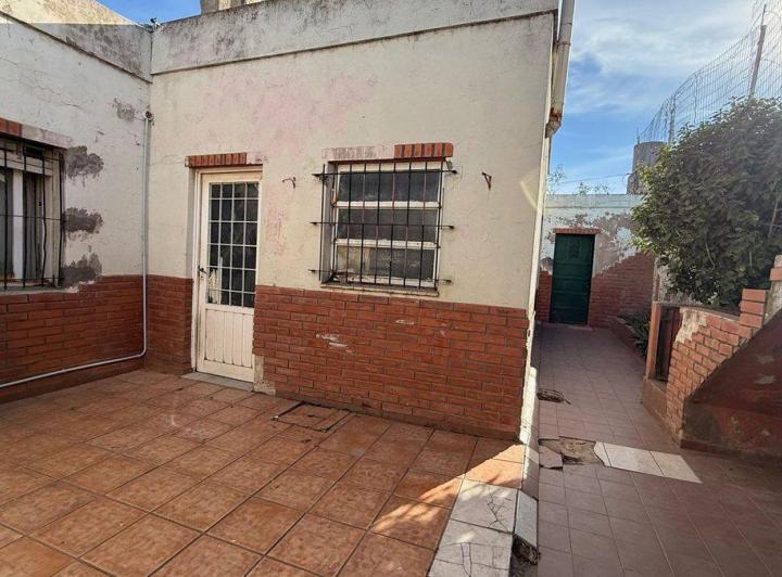 Casa · 100m² · 4 Ambientes · 1 Cochera