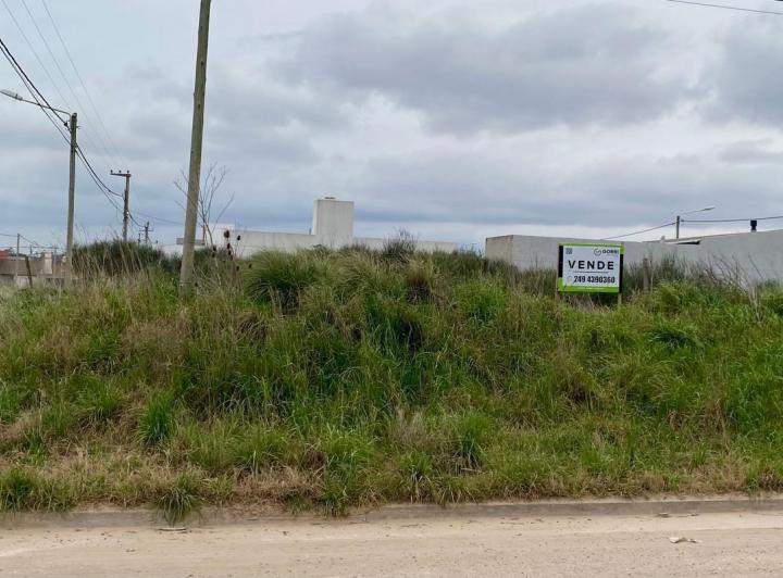 Terreno · 153m²