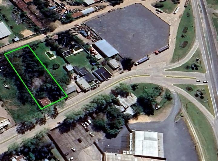 Terreno · 170m²
