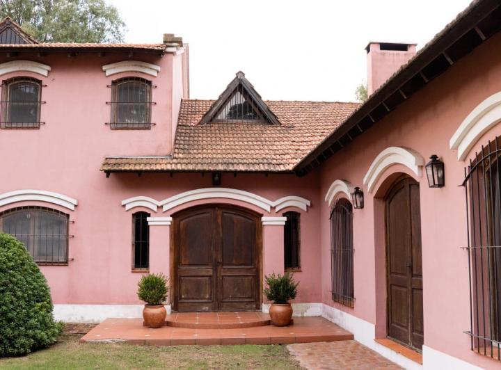 Campo · 280000m² · 8 Ambientes