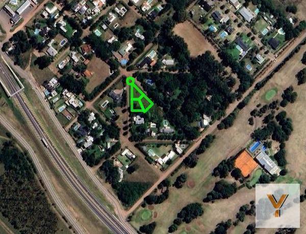 Terreno · 1232m²