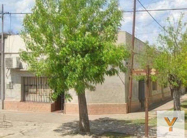 Edificio · 250m² · 4 Ambientes