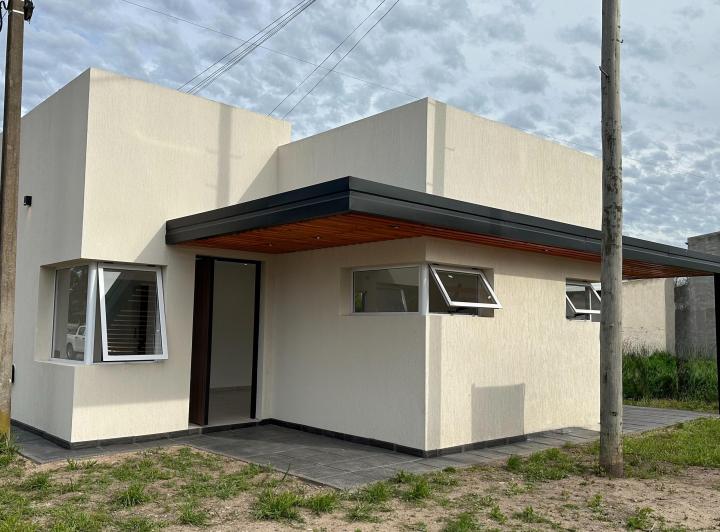 Casa · 116m² · 3 Ambientes · 1 Cochera