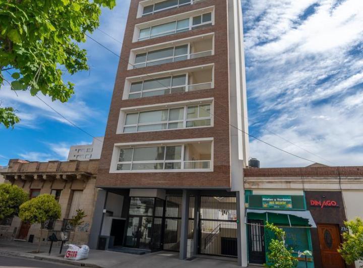 Departamento · 132m² · 4 Ambientes · 1 Cochera