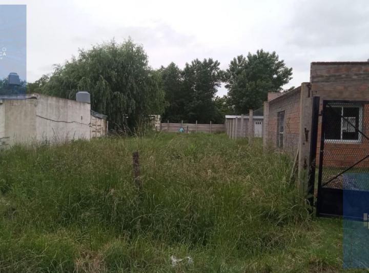Terreno · 374m²