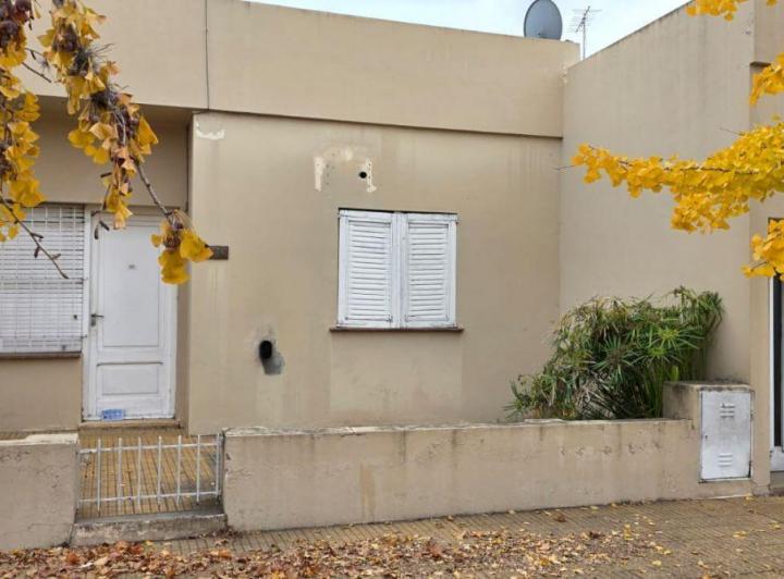 Casa · 95m² · 3 Ambientes · 1 Cochera