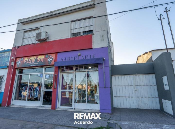 Local comercial · 84m² · 2 Cocheras