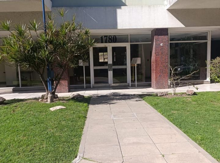 Departamento · 100m² · 4 Ambientes