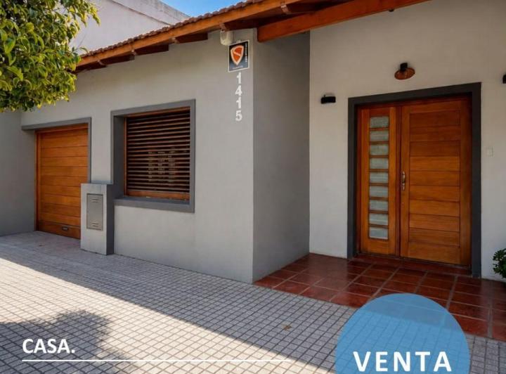 Casa · 200m² · 4 Ambientes · 1 Cochera