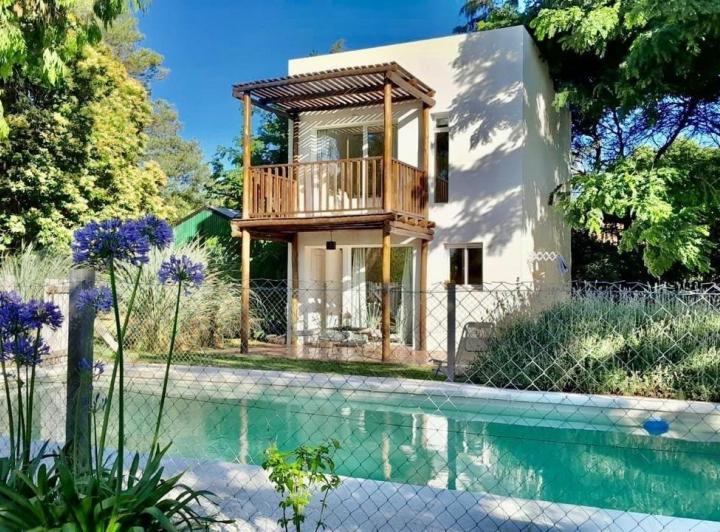 Quinta vacacional · 190m² · 3 Ambientes · 1 Cochera