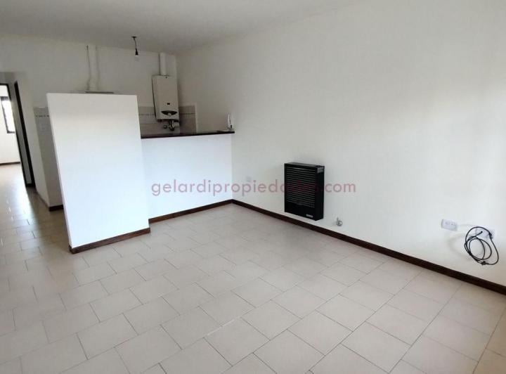 Departamento · 45m² · 2 Ambientes · 1 Cochera