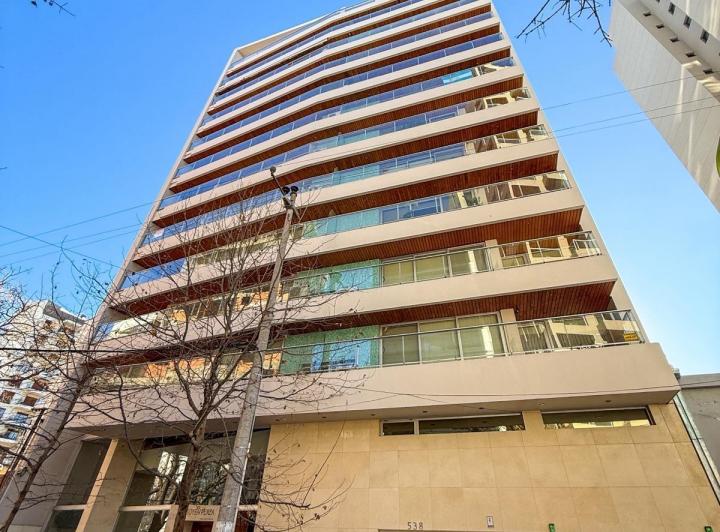 Departamento · 180m² · 4 Ambientes