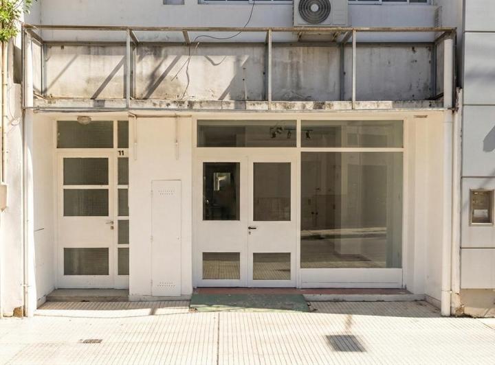 Local comercial · 200m²