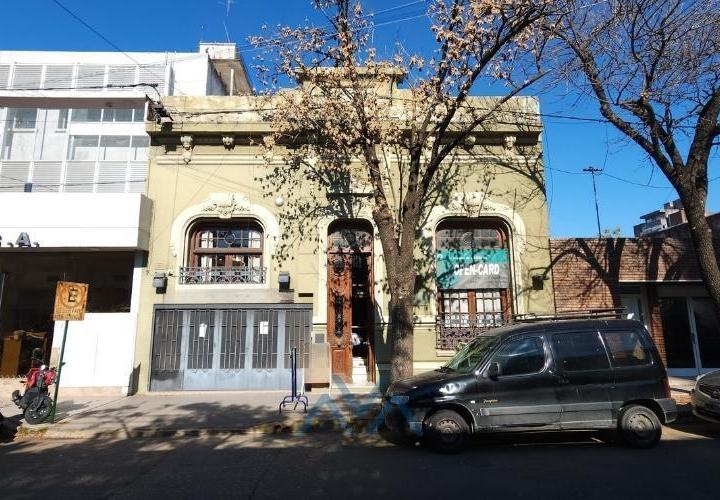 Local comercial · 297m² · 7 Ambientes