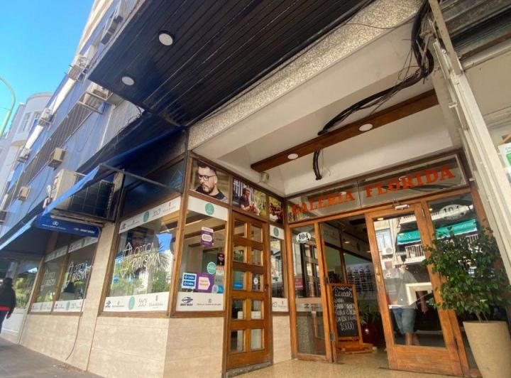 Local comercial · 55m² · 4 Ambientes
