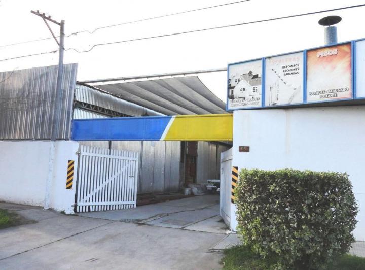 Local comercial · 220m² · 3 Ambientes