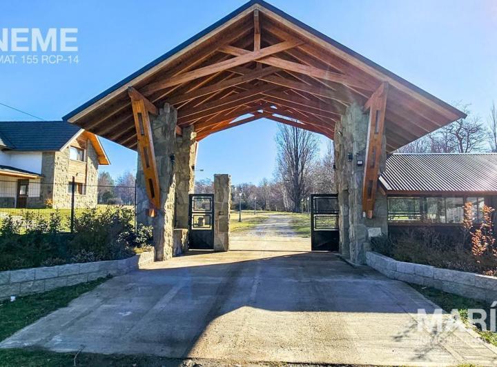 Terreno · 2217m²