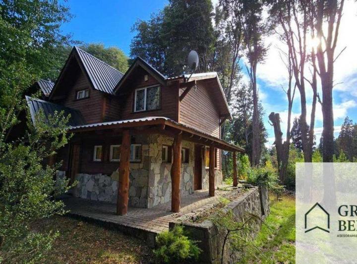 Casa · 200m² · 5 Ambientes