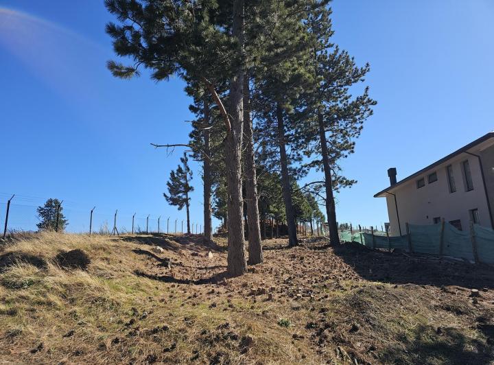 Terreno · 600m²