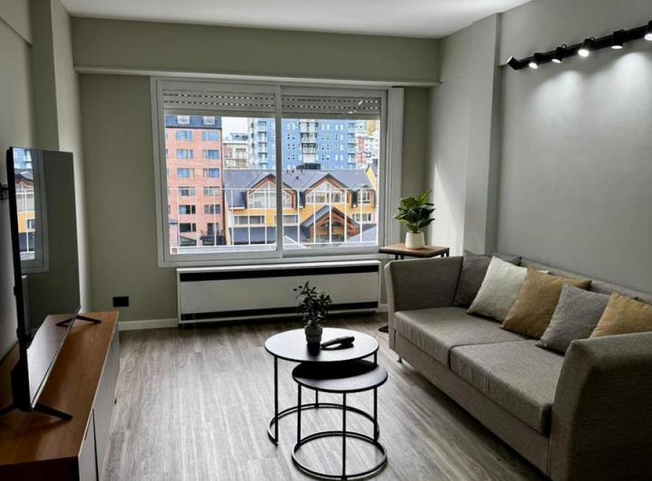 Departamento · 79m² · 5 Ambientes · 1 Cochera
