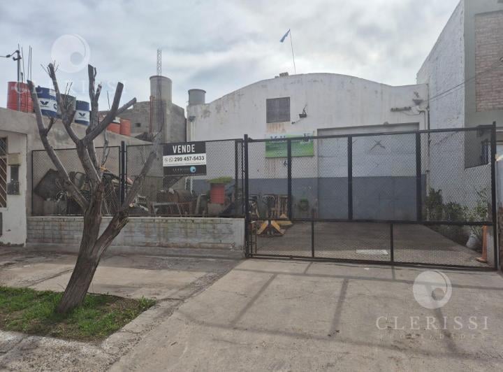 Bodega-Galpón · 200m²