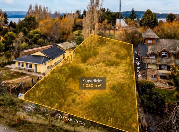 Terreno · 1050m²