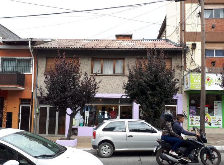 Local comercial · 426m² · 3 Dormitorios
