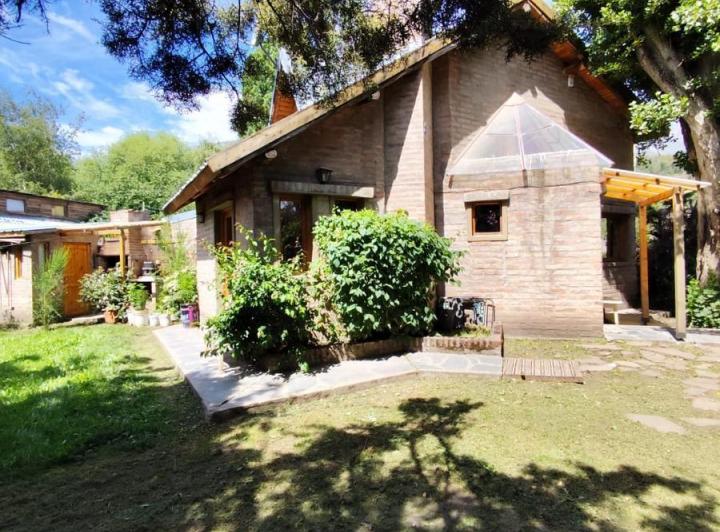 Casa · 70m² · 5 Ambientes