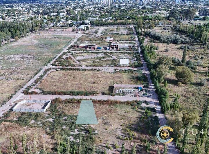 Terreno · 375m²