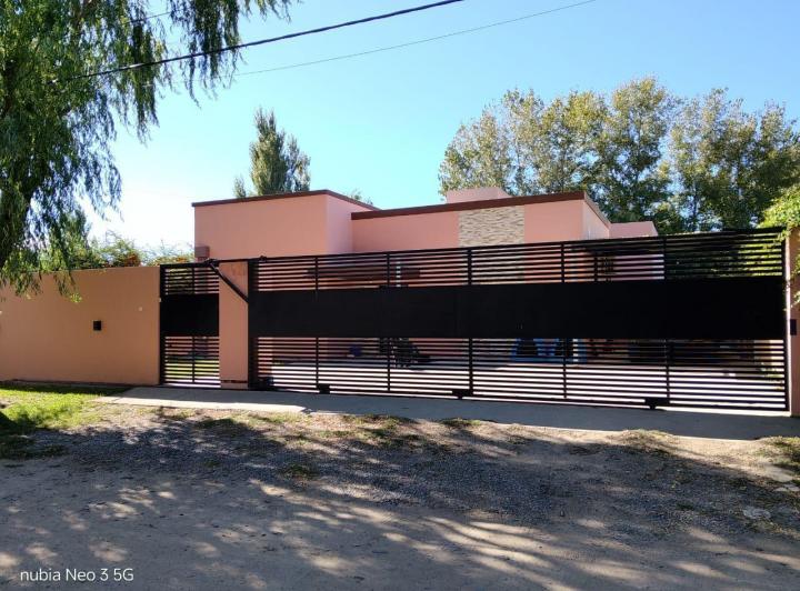 Casa · 200m²