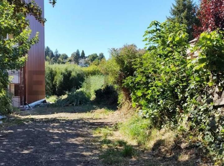 Terreno · 2241m²
