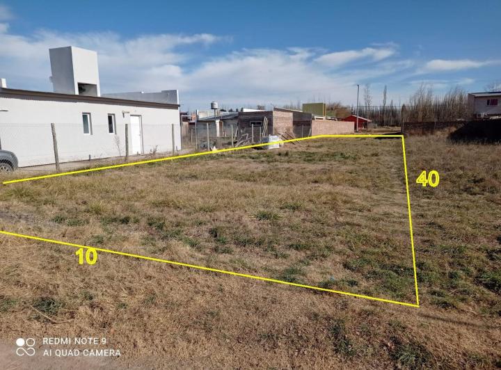 Terreno · 400m²