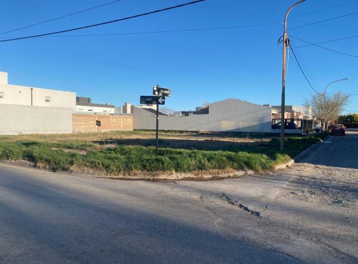 Terreno · 472m²