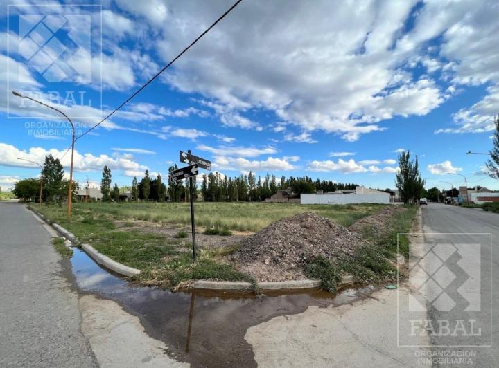 Terreno · 472m²