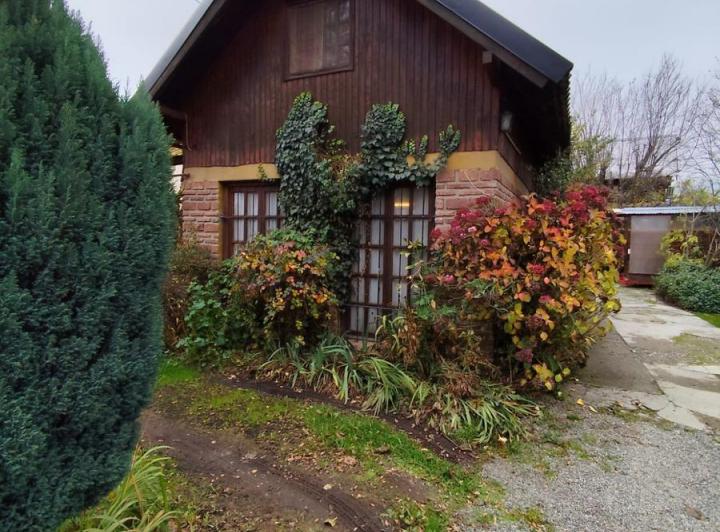 Casa · 375m² · 2 Dormitorios