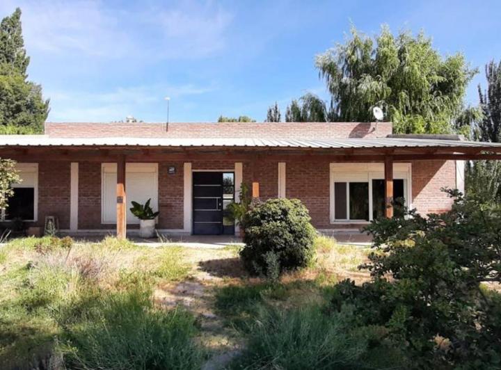 Casa · 200m² · 4 Ambientes