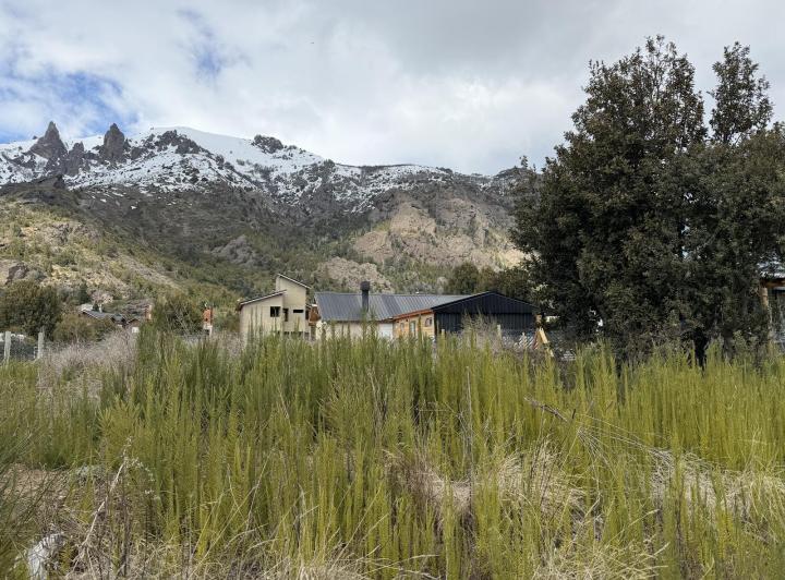 Terreno · 390m²