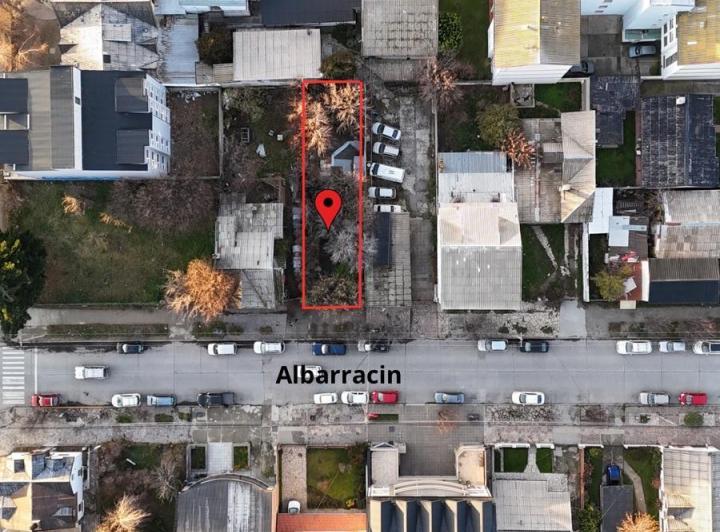 Terreno · 240m²