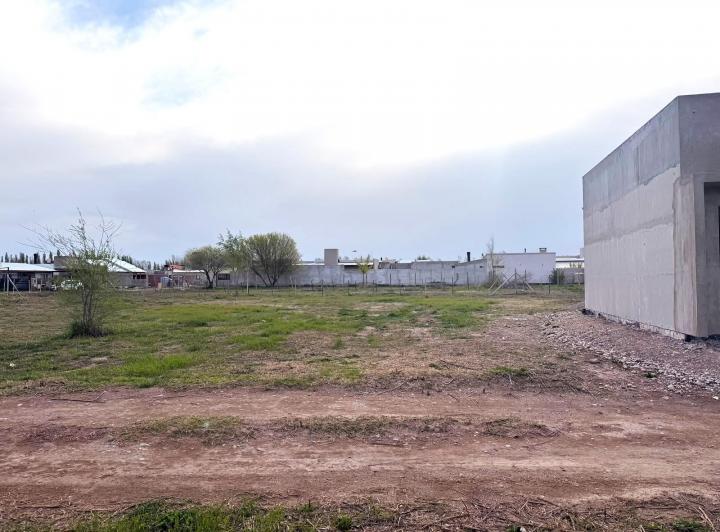 Terreno · 484m²